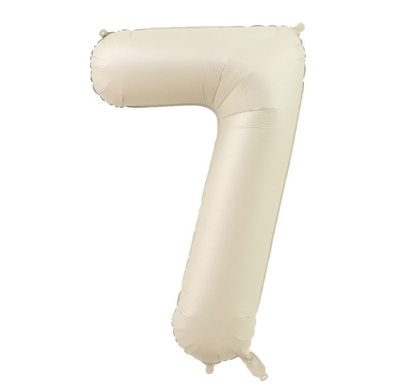 40" Cream Number 7