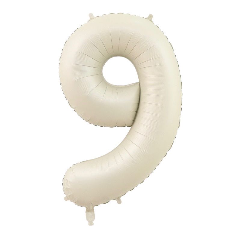 40" Cream Number 9